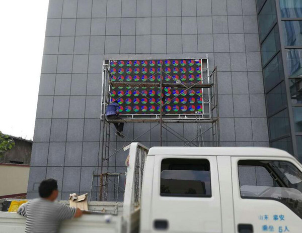 LED顯示屏如何維護？使用過程中如何保養？